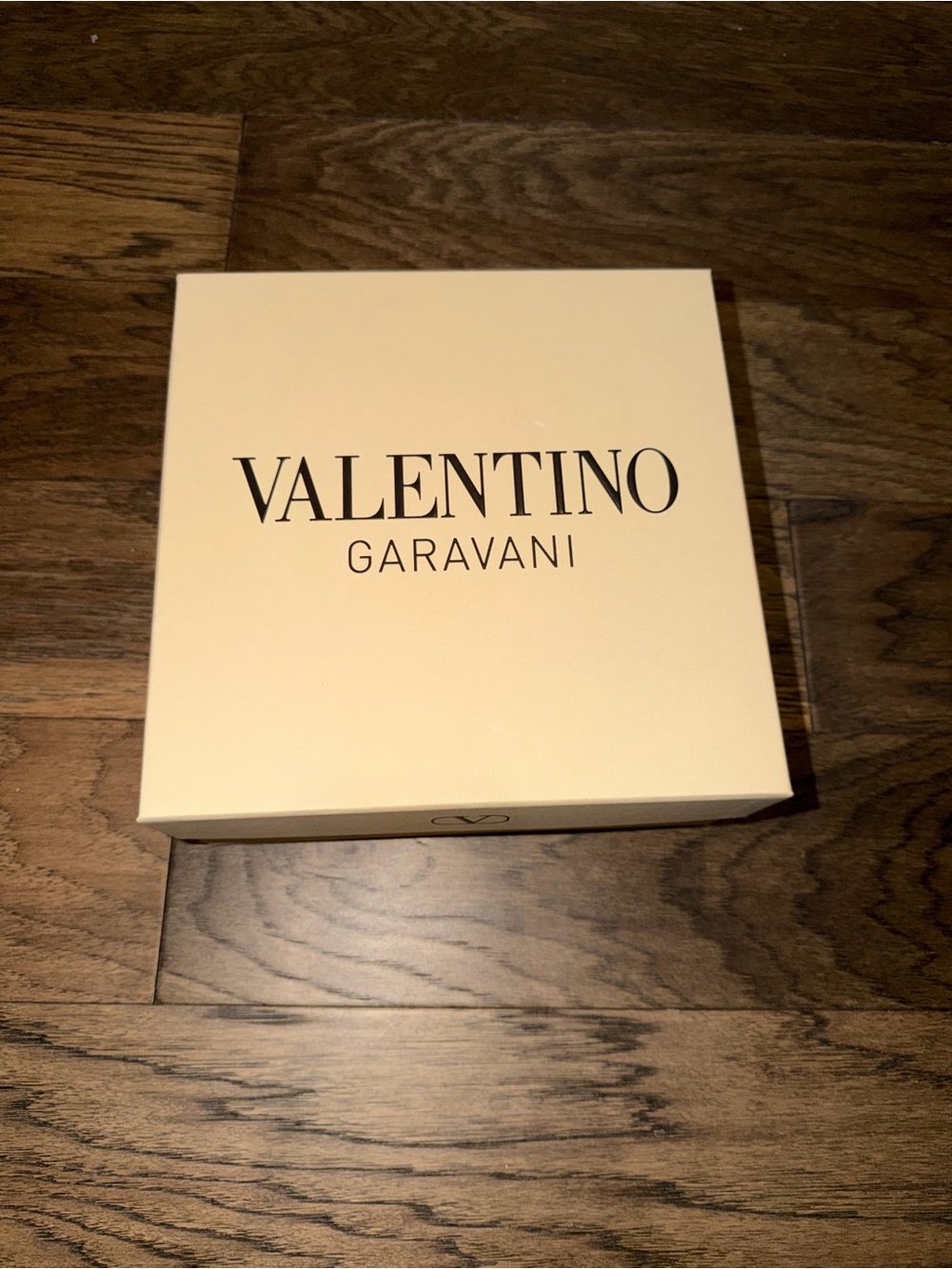 Valentino Garavani Box